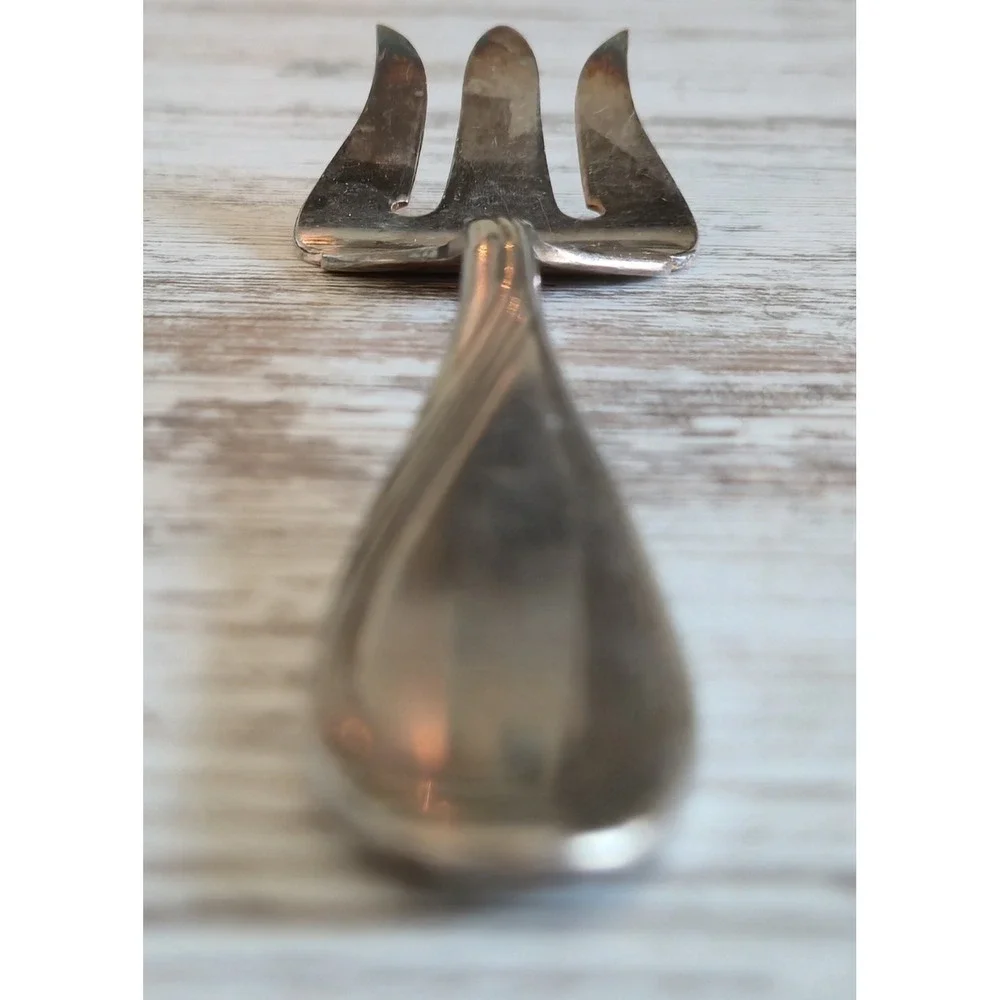 Vintage Oneida Ltd Stainless Serving Fork 3-Tine Cold Meat Fork Utensil 8.5in